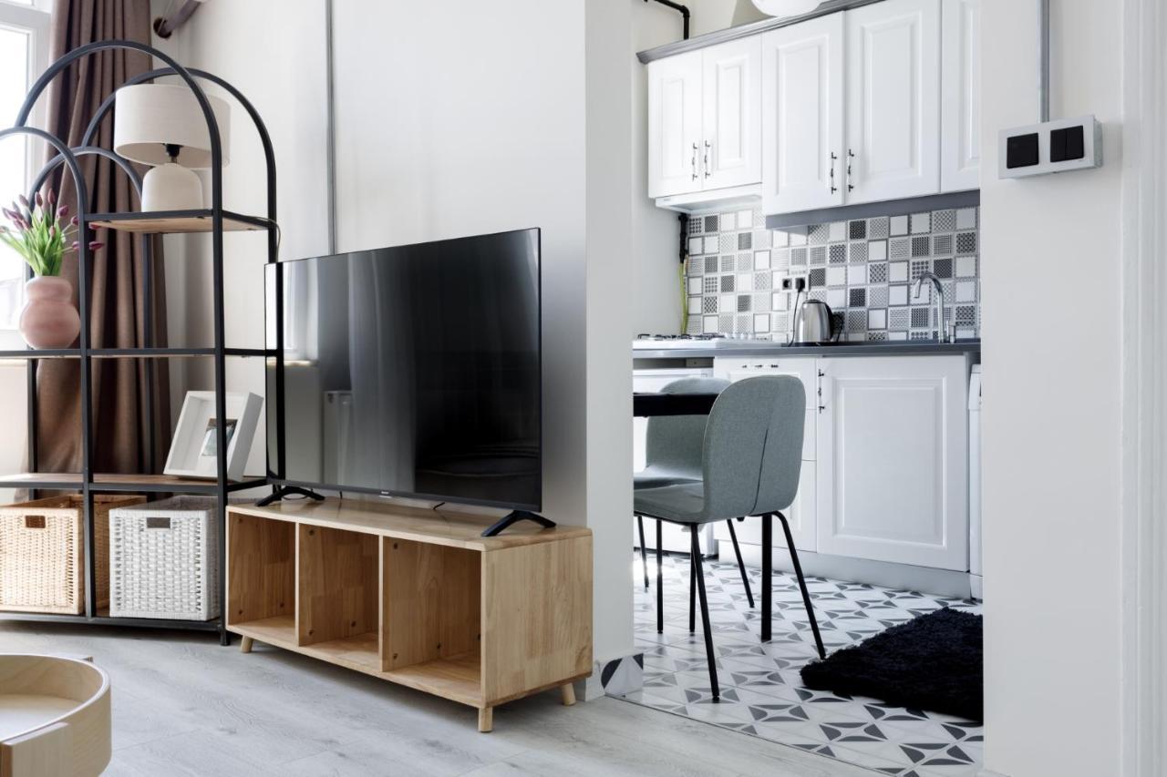 イスタンブールModern Flat 5 Min To Galata Tower In Istiklal Aveアパートメント エクステリア 写真