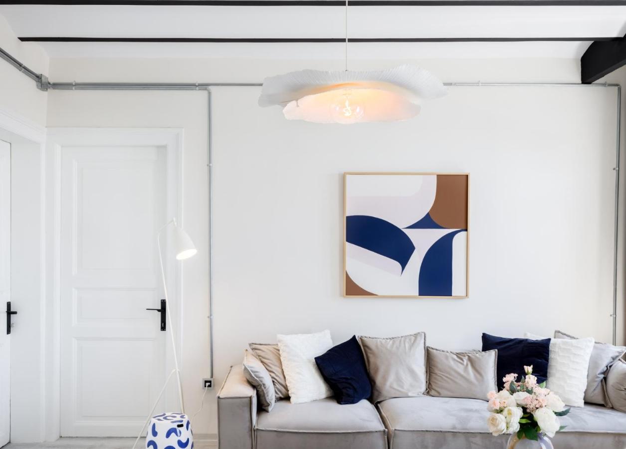 イスタンブールModern Flat 5 Min To Galata Tower In Istiklal Aveアパートメント エクステリア 写真