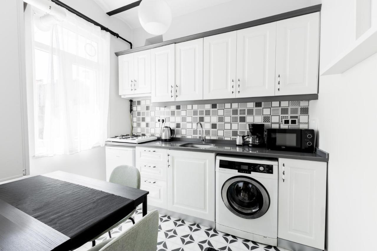 イスタンブールModern Flat 5 Min To Galata Tower In Istiklal Aveアパートメント エクステリア 写真